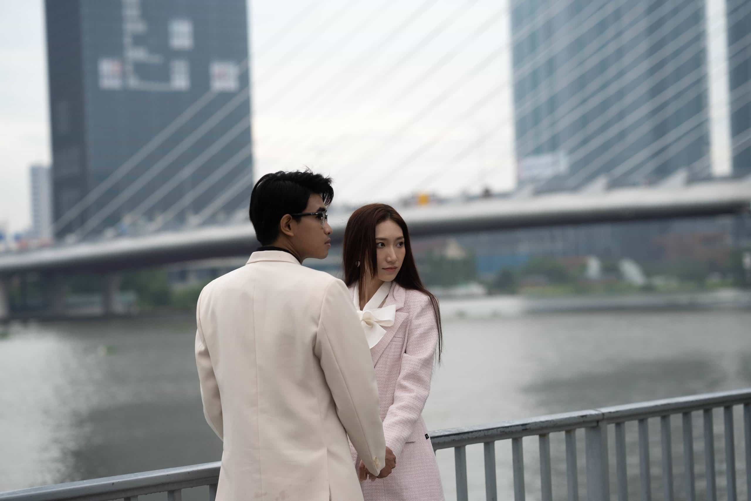 Vận